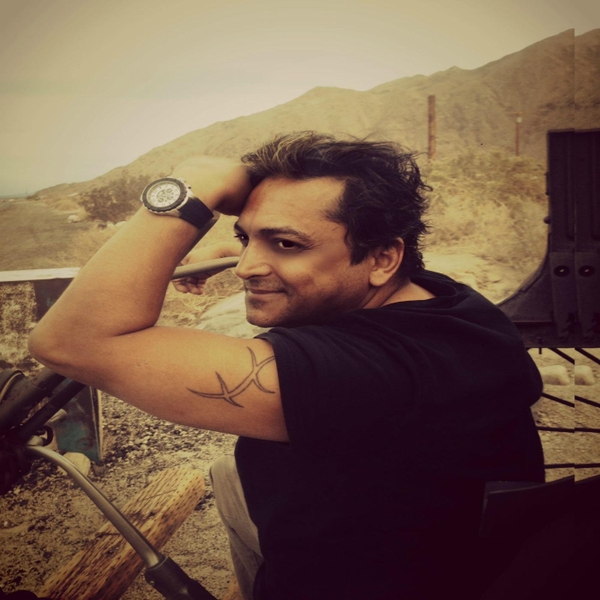 Siavash Shams Hesedat