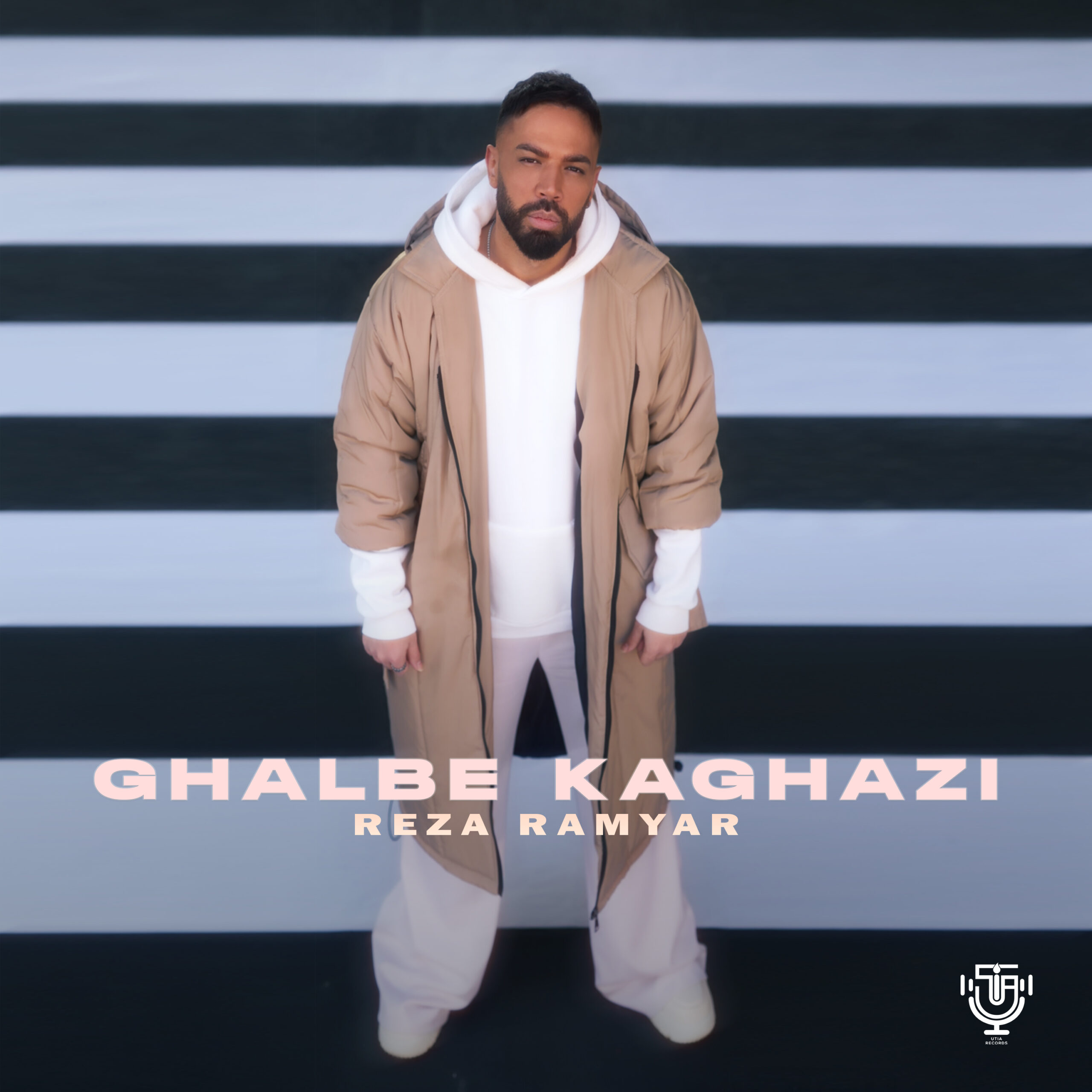 Reza Ramyar Ghalbe Kaghazi scaled