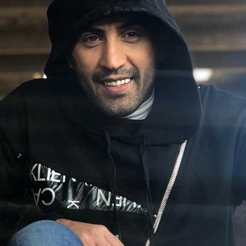 Ahmad Solo Zibaye Bi Atefe
